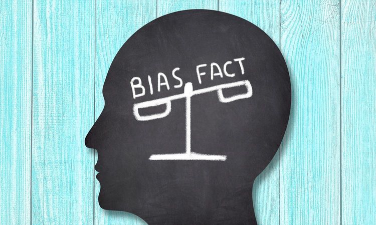 「べき」や「普通は……」を使ってない？ 職場に悪影響を及ぼす“アンコンシャス・バイアス（無意識の思い込み）” を防ぐ対話術