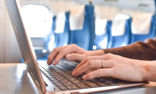 【人事労務Q&A】第1回：どこまでが労働時間？ 「直行直帰」、「着替え・朝礼」、「早出残業」の判断基準