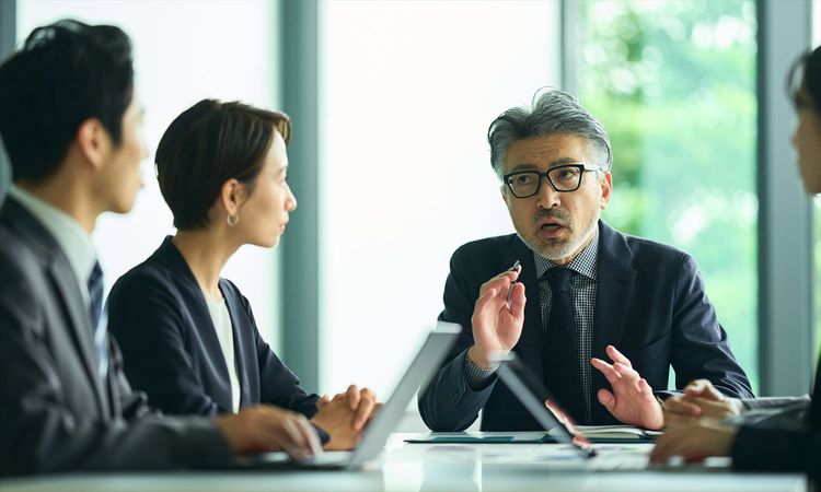 【年金法改正】4月から在職老齢年金の減額基準が『65万円』に大幅緩和へ！ 年金のカット計算はこう変わる