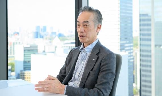 積水化学工業 村上様
