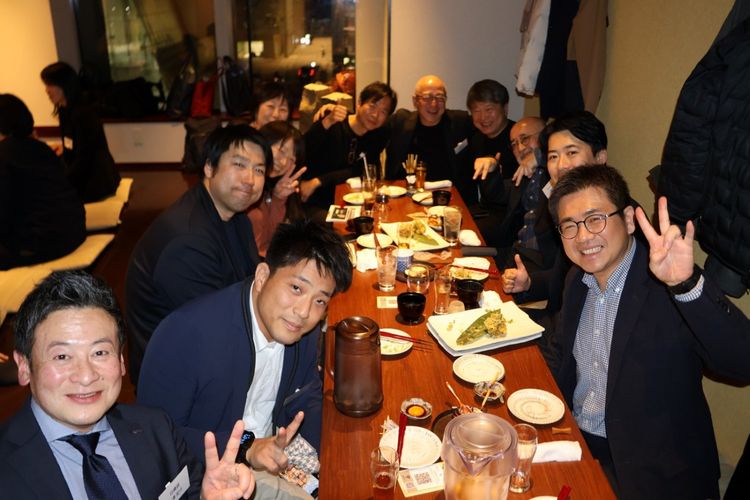 ProFuture主催『人事の輪交流会』を開催!13社16名の人事担当者が楽しく情報交換をしました