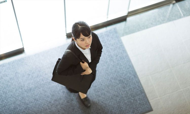 第183回 【27卒採用】3月時点で内定取得者の6割が就活を終了。学生が早期に内定承諾をする決め手は何か