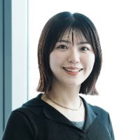 青山 加奈 氏