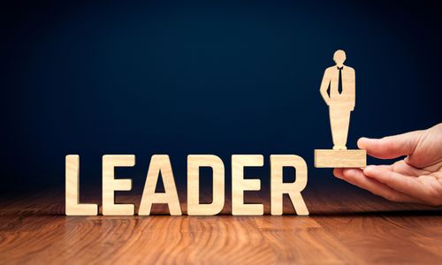 「リーダーシップ研修」とは？　そもそもの目的や対象者、内容などを解説