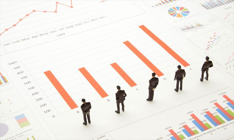 「成果主義」のメリットとデメリットとは？ 企業の失敗例と導入のポイントを解説