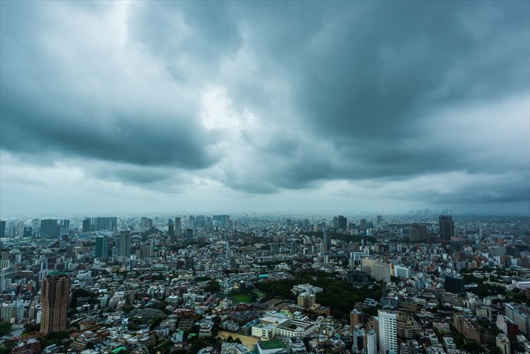 台風で休業になった場合、 「休業手当」を支払う必要はあるか？